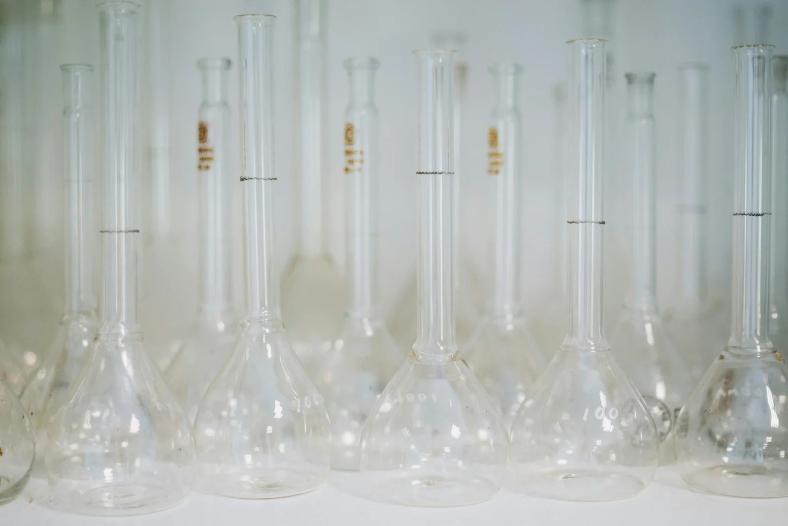 Vidriería y consumibles